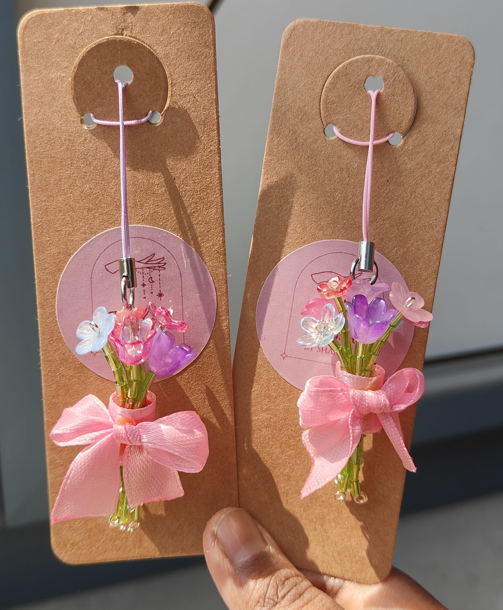 Mini bouquet phone charm