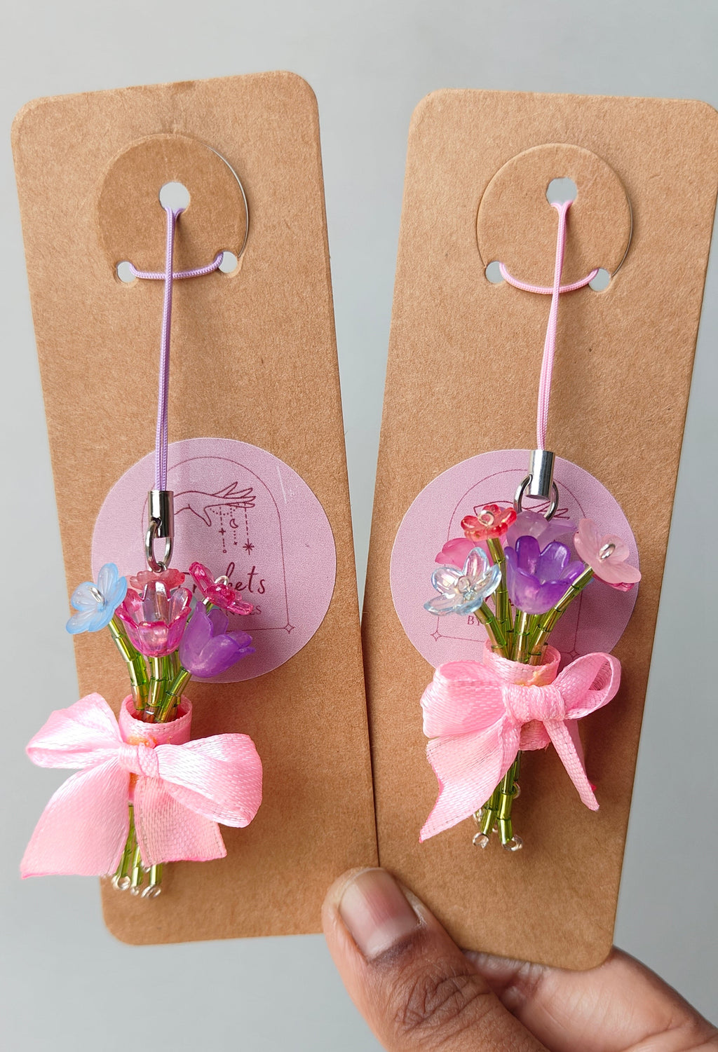 Mini bouquet phone charm